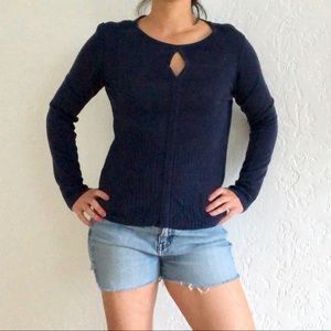 VINCE CAMUTO Keyhole Textured Sweater in Navy